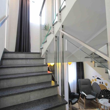 Hotel Coliber Klobuck Exteriör bild